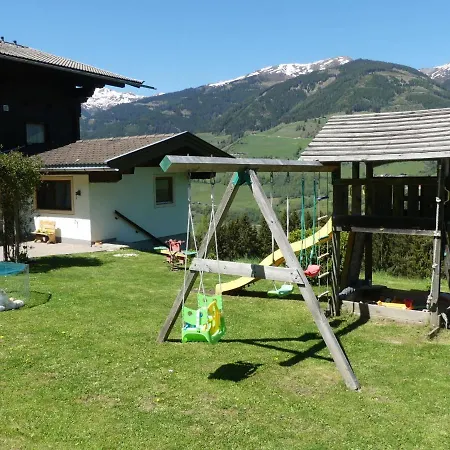 Nyaraló Umbichl By Interhome Uttendorf