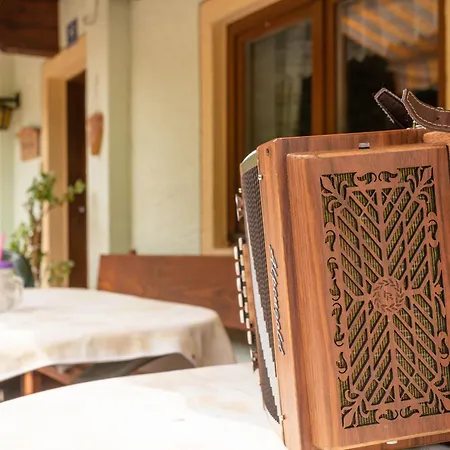 Umbichl By Interhome